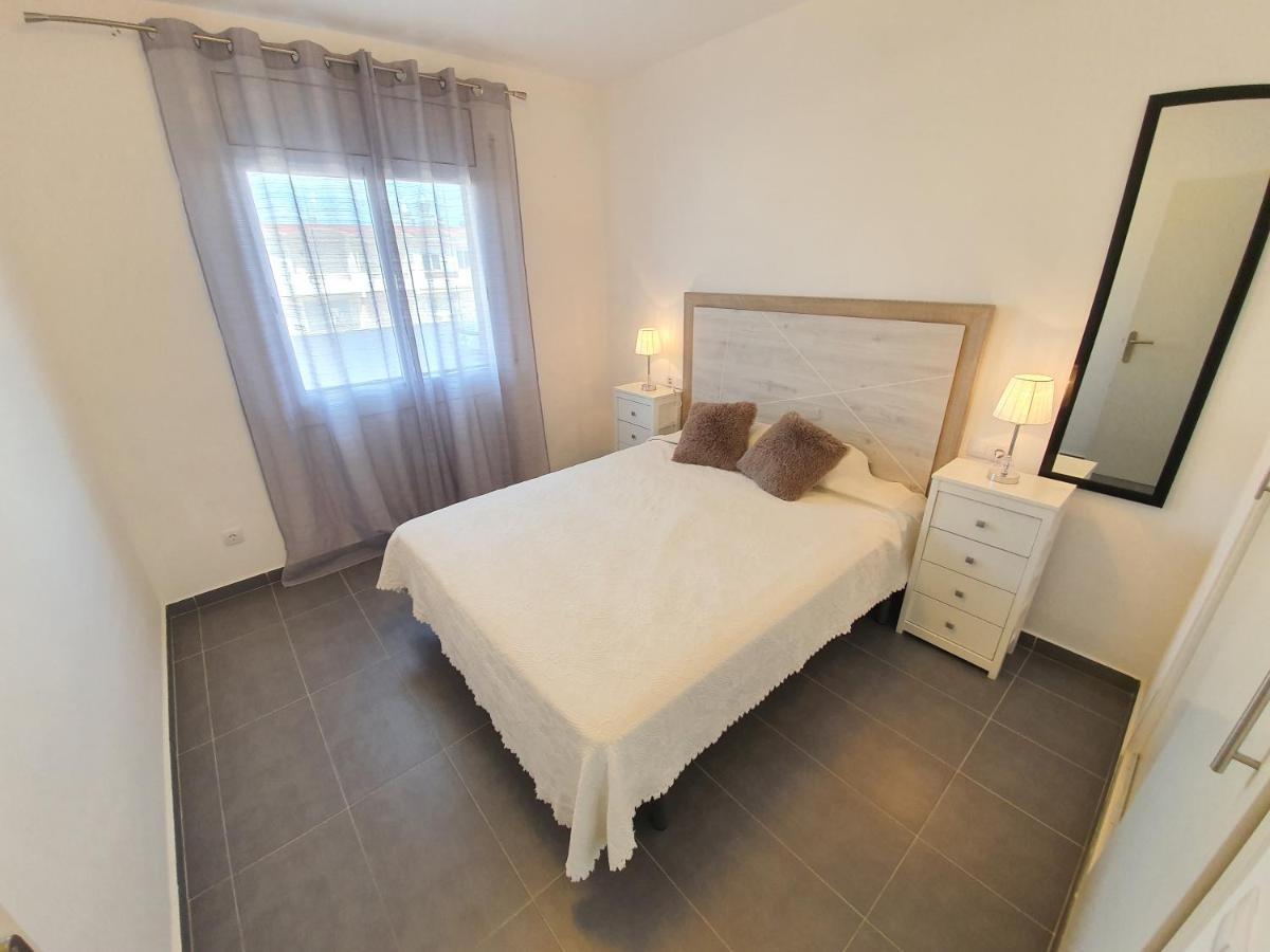 Apartamento Sant Mori-2 * Empuriabrava