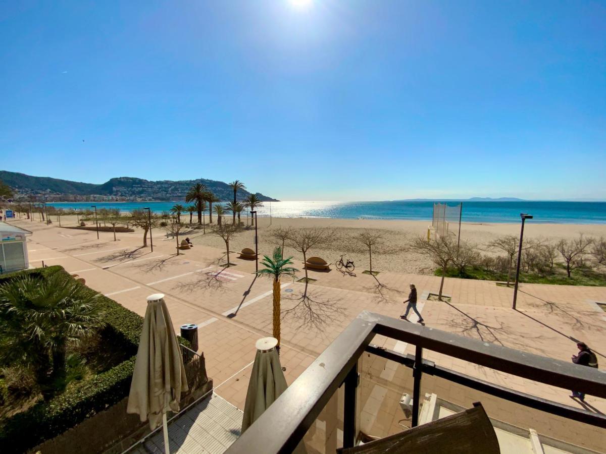 Roses Beach Rosas