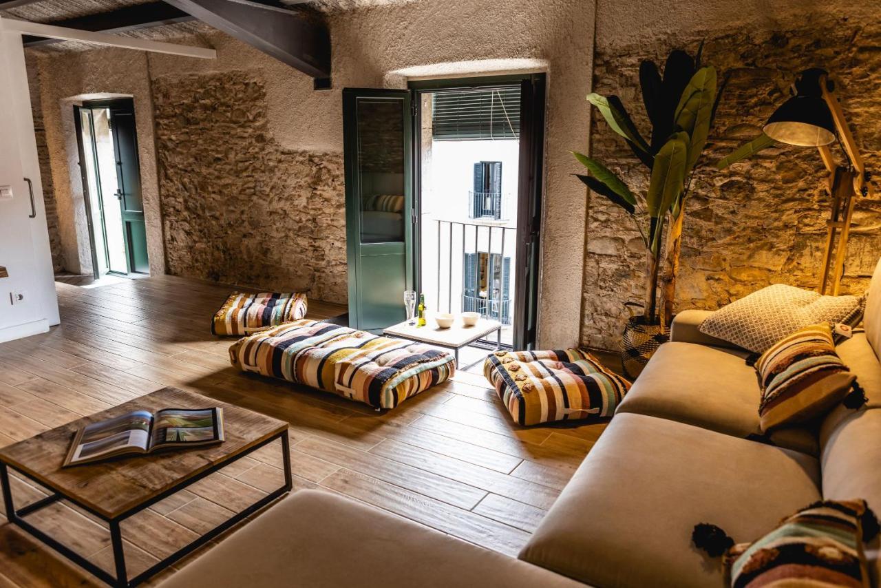 Bravissimo Placa Del Vi, Design Penthouse *