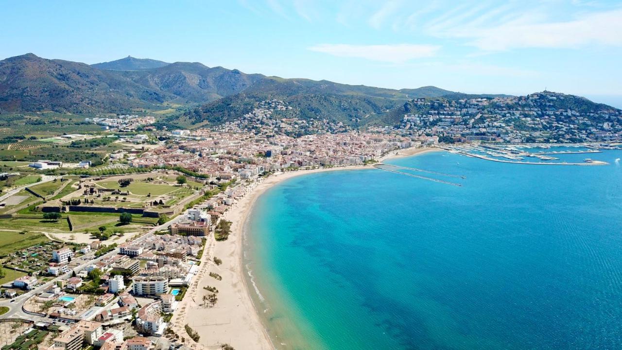Roses Beach * Rosas