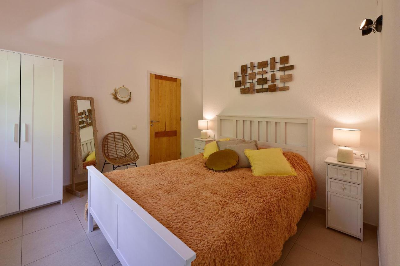 Pequeño Y Acogedor En El Centro De Cadaqués