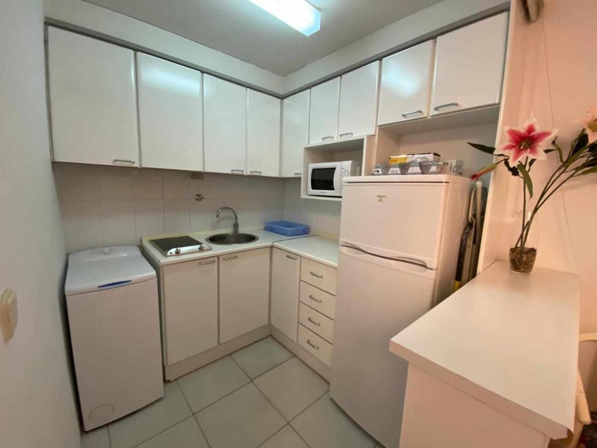 Apartamento Nautic Wifi Gratis A 150 Metros De La Playa De *
