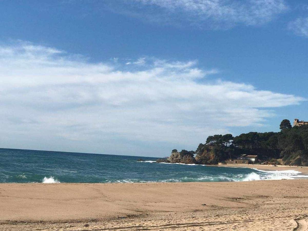 Antillas Con Piscina A Pie De Playa 4 Pax Apartment Lloret de Mar