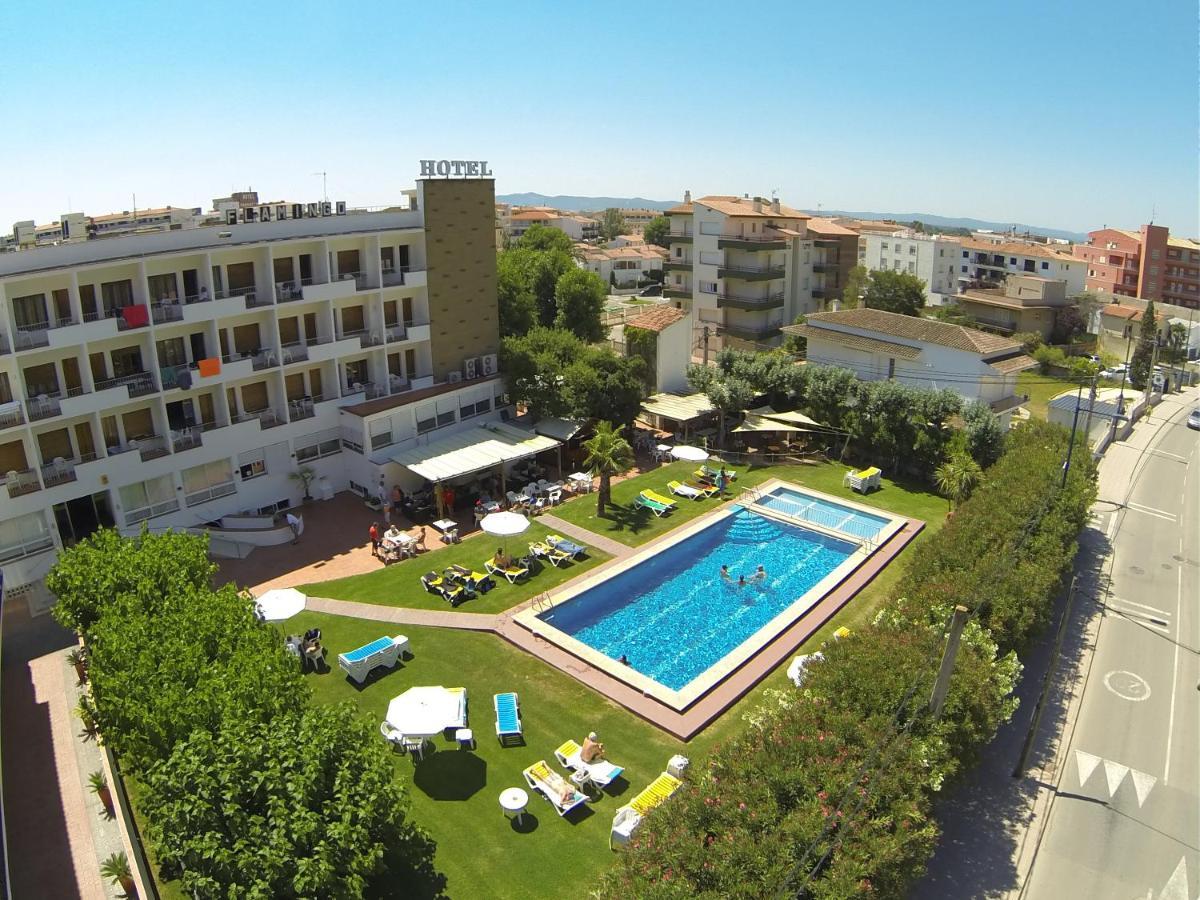 Hotel Checkin Flamingo 3*