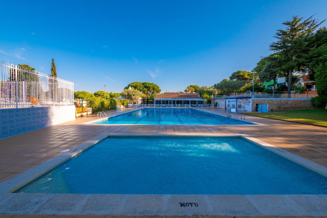 Vacanceselect Mobil Homes - Camping Kim'S Campsite Palafrugell