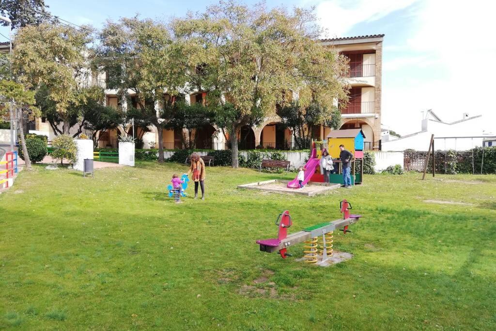 Apartamento A 100 M De Playa. Calella Palafrugell
