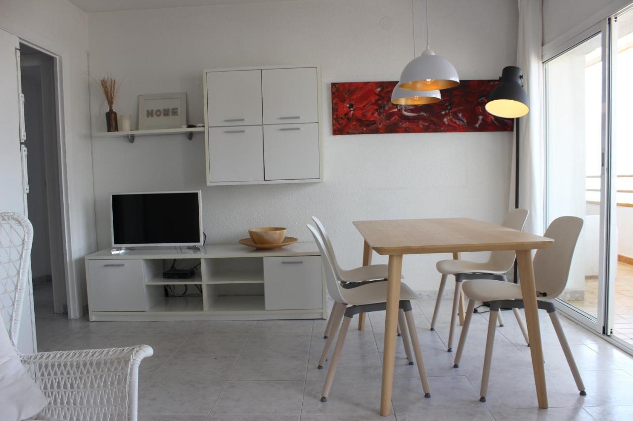 Apartamento Beautiful In Front Of Beach, Pool, View
