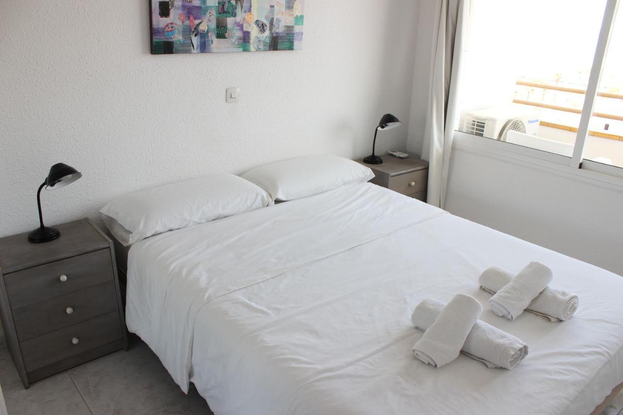 Beautiful In Front Of Beach, Pool, View Apartamento