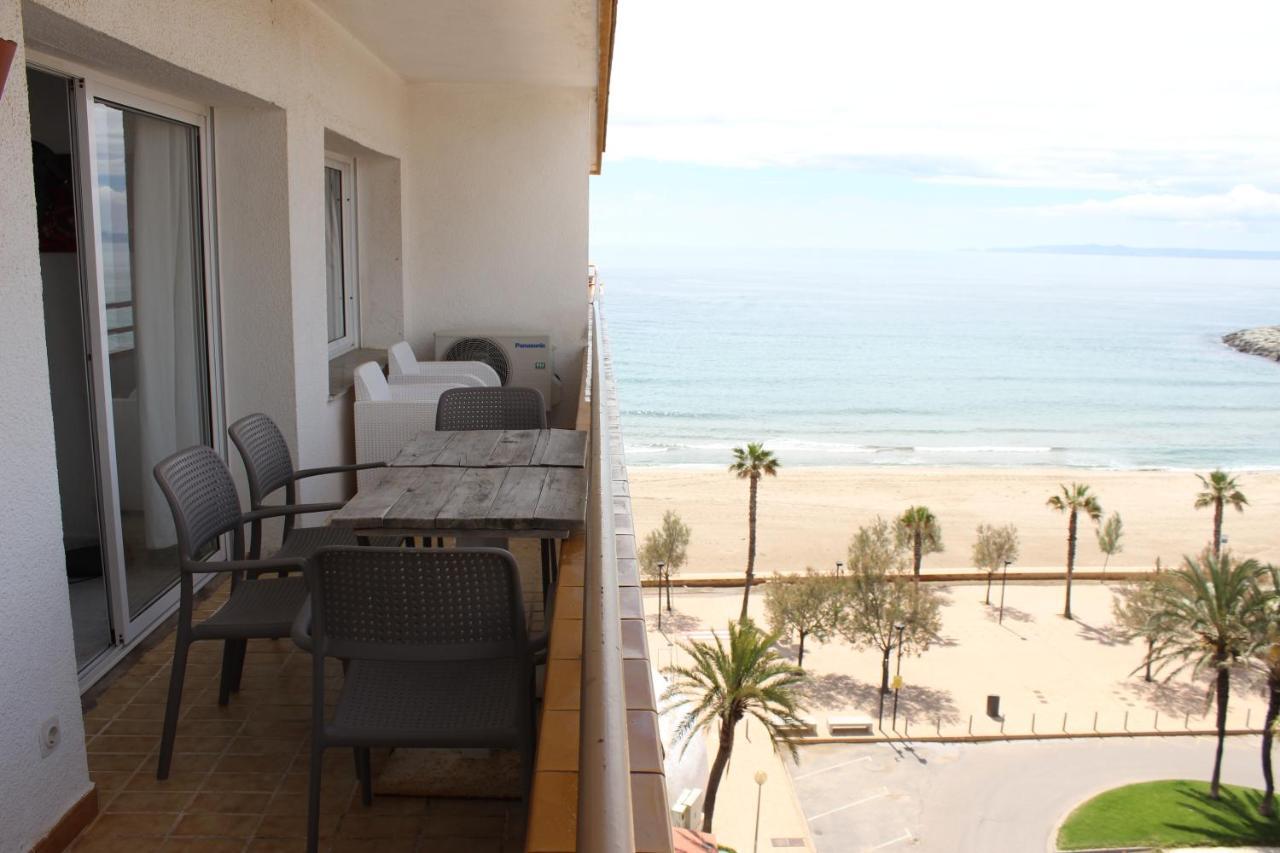 Beautiful In Front Of Beach, Pool, View Rosas