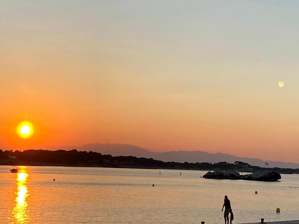 Stil Calm Ideal Holidays Apartamento L' Escala