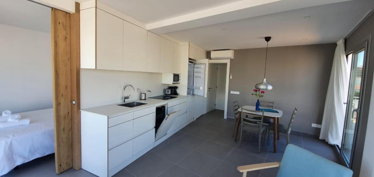 Beautiful Loft, Huge Sunny Terrace, View Over The And Sea Apartamento *