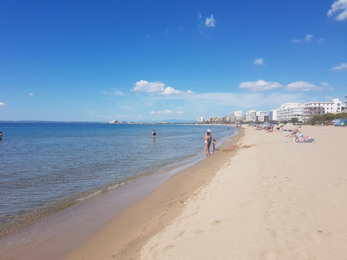 Apartamento Beautiful 75m2 With View At The Beach, Pool, Parking *