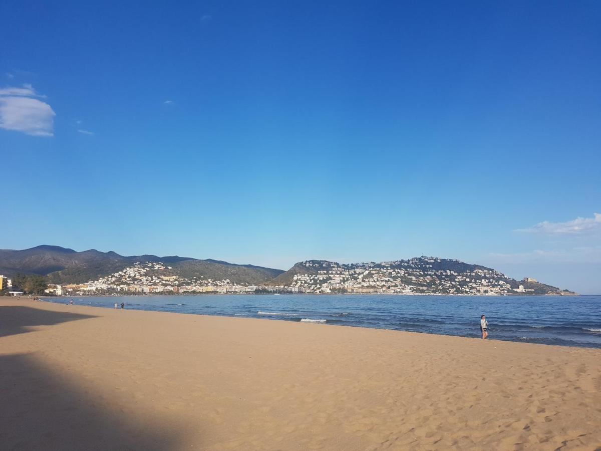 Apartamento Beautiful In Front Of Beach, Pool, View *