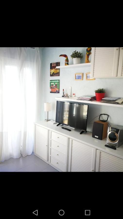 L'estartit, Estudio En Primera Linea De Mar. *