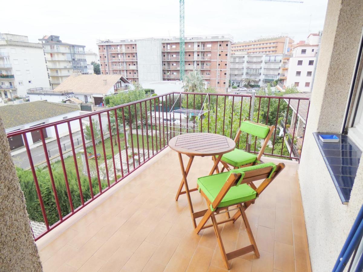 La Platja 3c Apto. Con Un Dormitorio, 200m Playa Y Plaza De Parking Roses