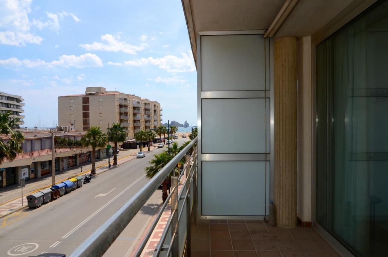 Atico Con Terraza Tascons D2 Apartamento
