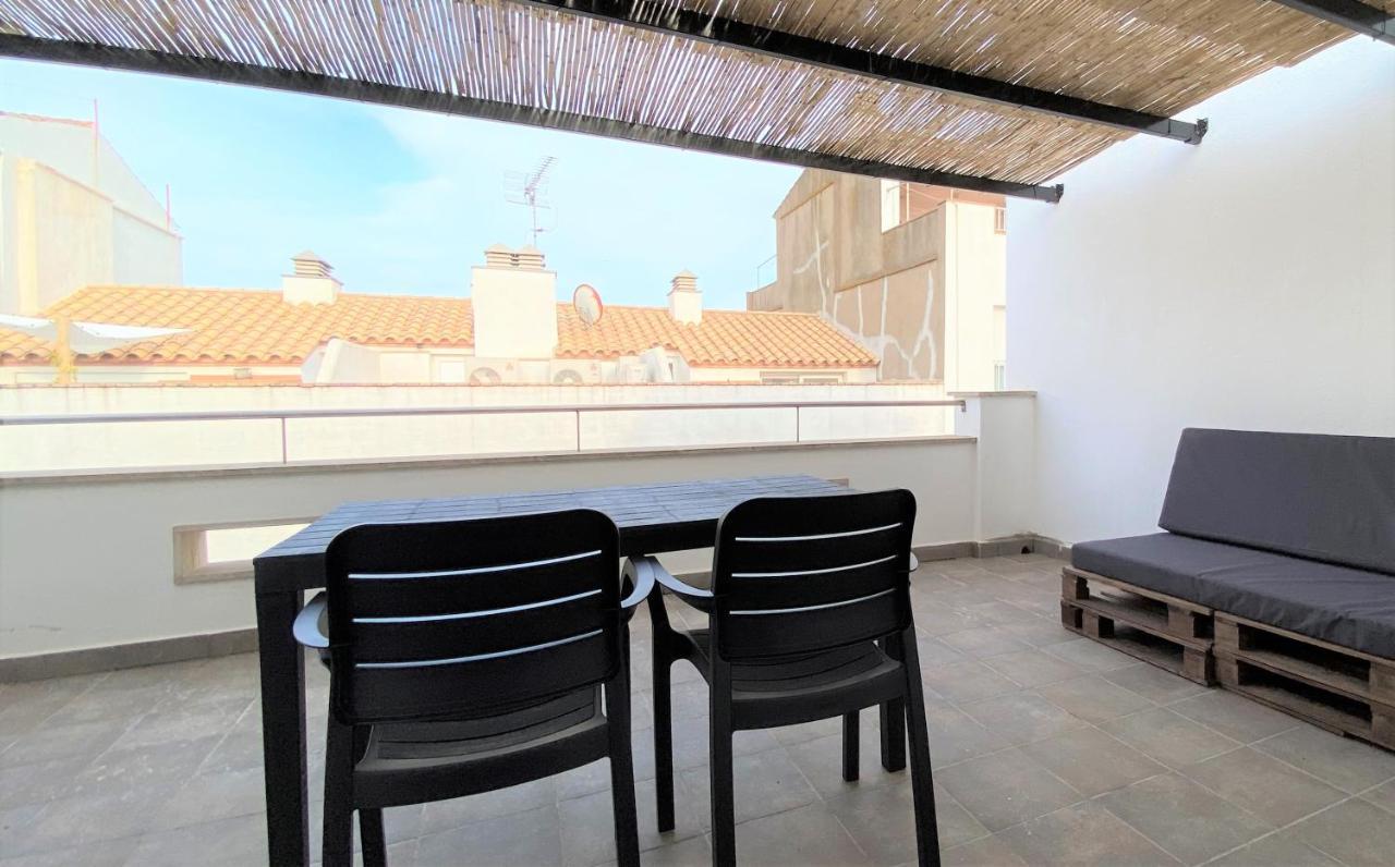 Apartment Centre