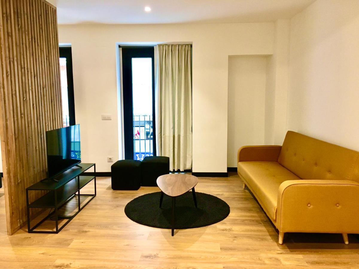 Loft De Diseño Con Balcon Figueras