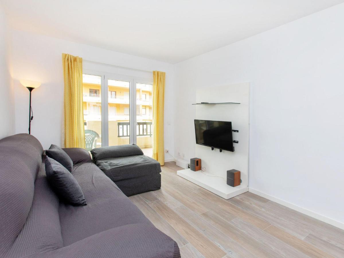 Apartamento Garbi Park By Interhome