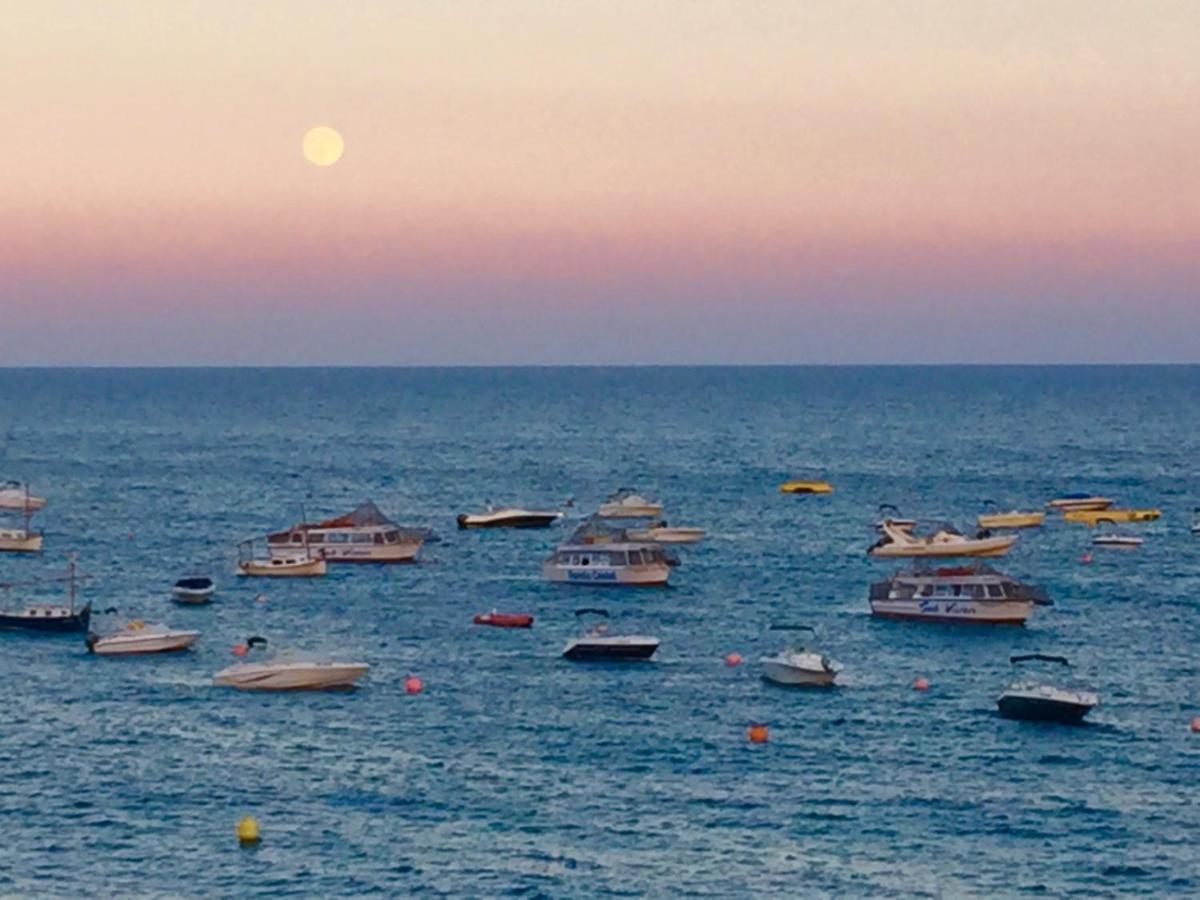 Tossa De Mar Beach *