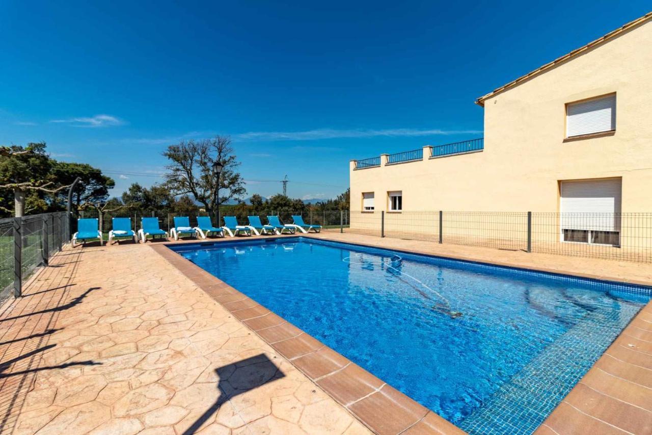 Can Buganto Amplia Casa Con Piscina Y Jardin Holiday home *