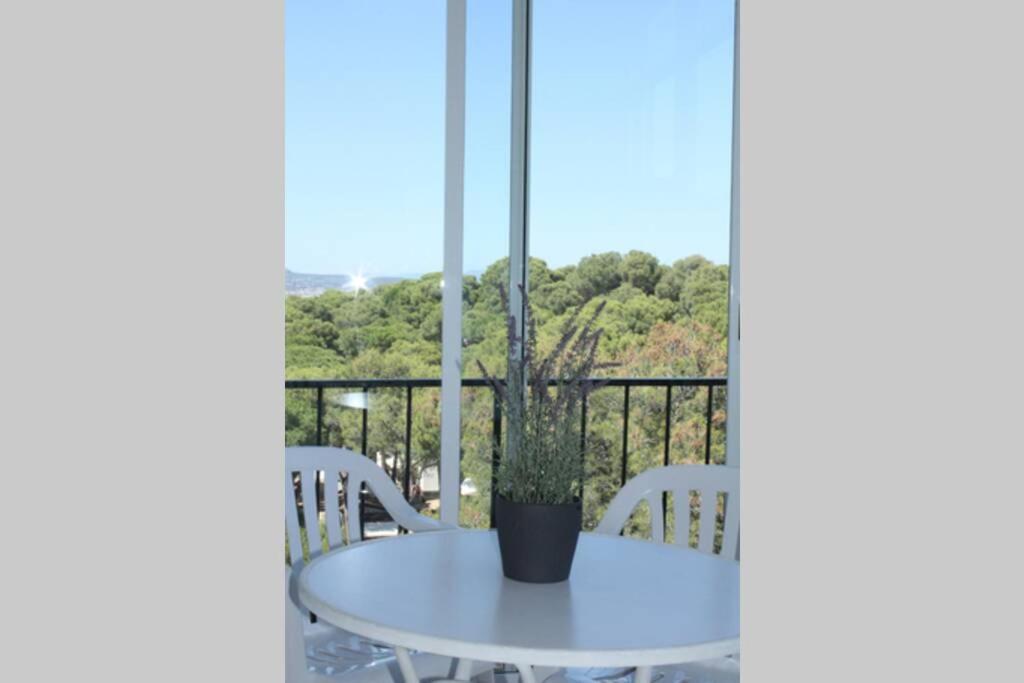 Precioso Con Piscina. Apartamento *
