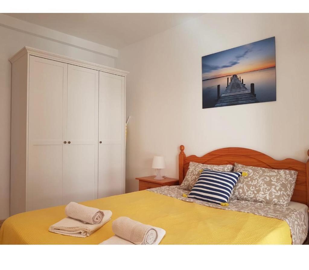 Apartamento With Terrace *