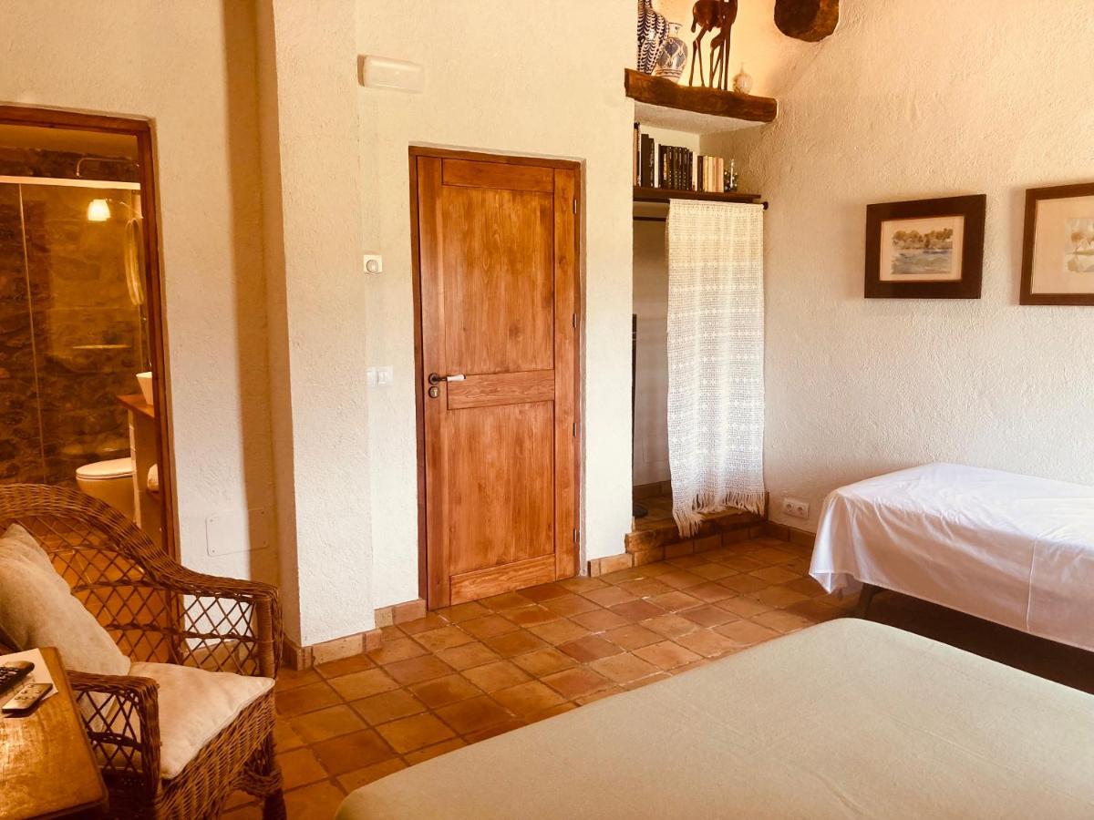 Habitación en casa particular Mas Teixidor, Masia Entre Girona Y La Costa Brava *