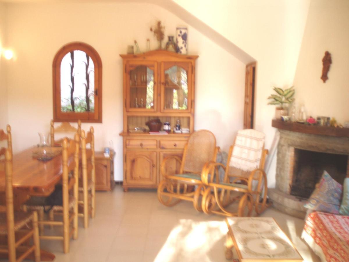 Villa Beautiful Detached Close To Sandy Beach, Shops And Restaurants Begur