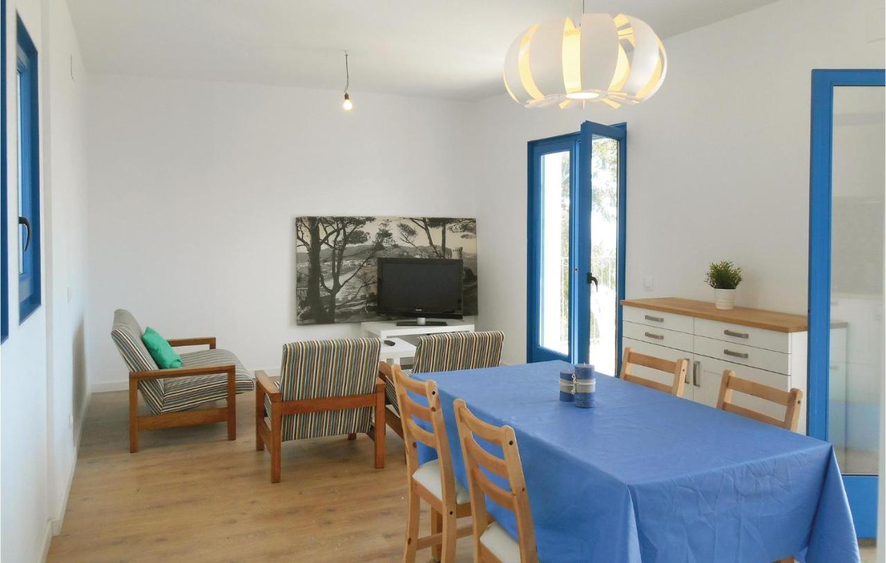 Apartment 2 Bedroom Amazing In *