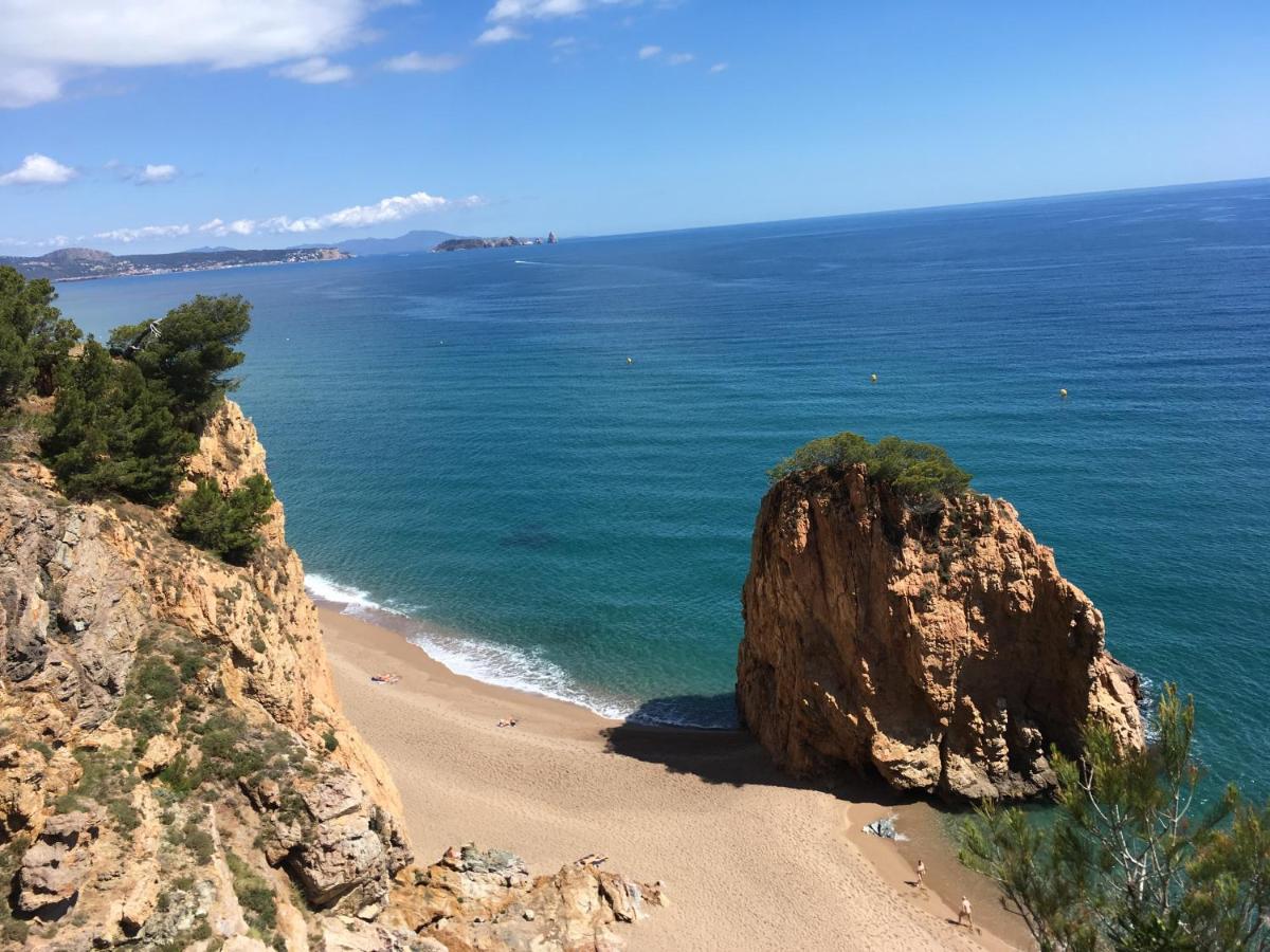 Beautiful Detached Close To Sandy Beach, Shops And Restaurants Villa Begur