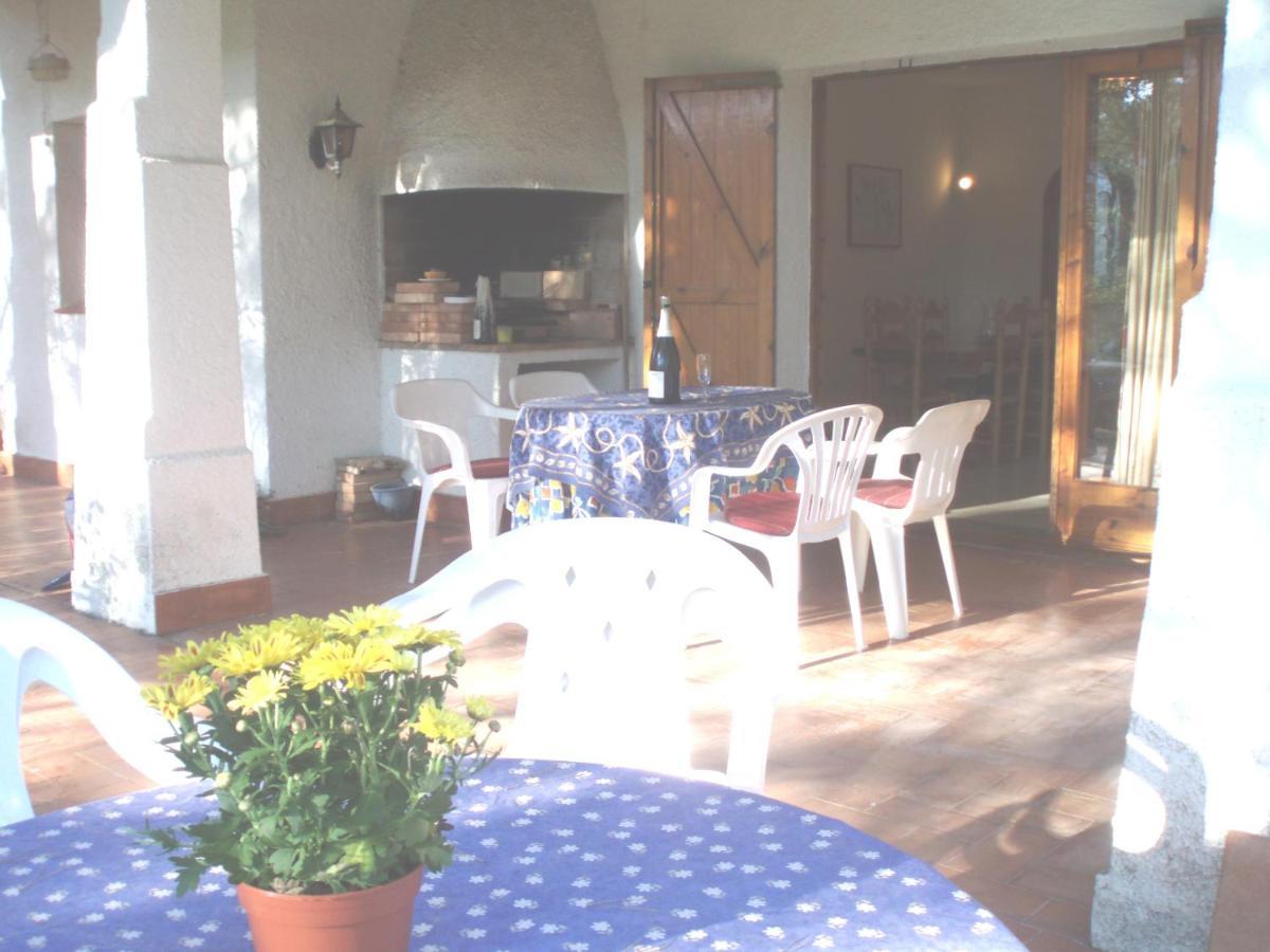 Villa Beautiful Detached Close To Sandy Beach, Shops And Restaurants