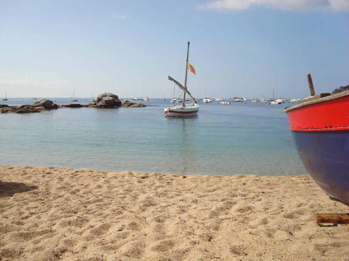 Villa Beautiful Detached Close To Sandy Beach, Shops And Restaurants *