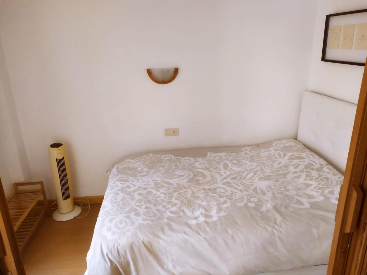 Blaupark Vacacional Con Piscina Y Terraza En