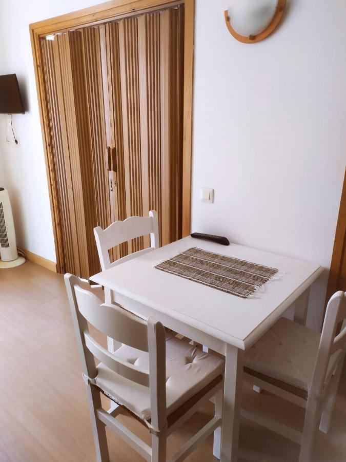 Blaupark Vacacional Con Piscina Y Terraza En