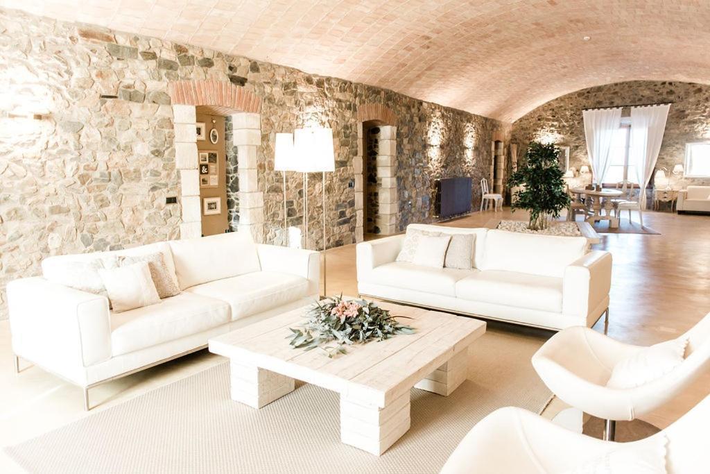 Villa Mas Torroella Luxury And *