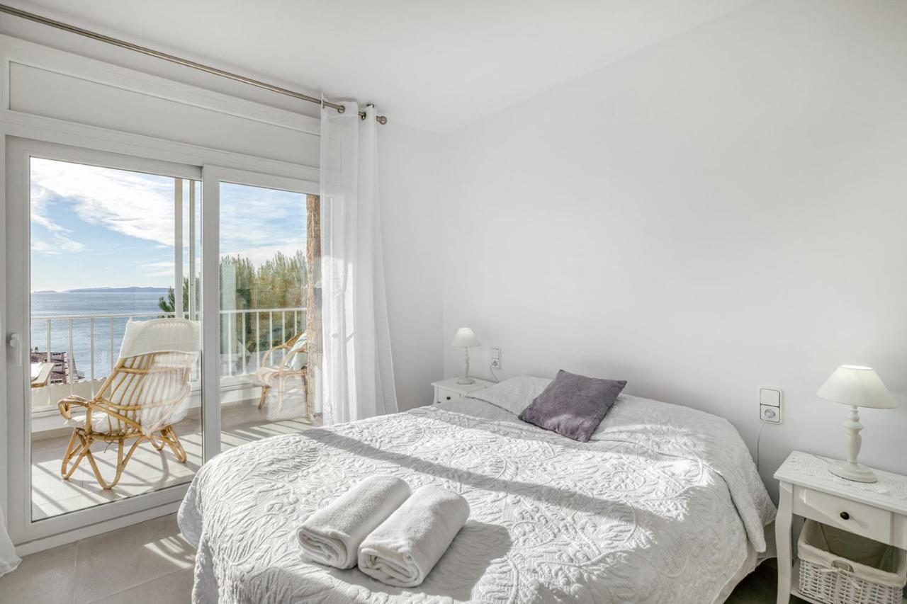 Vista Mar Roses