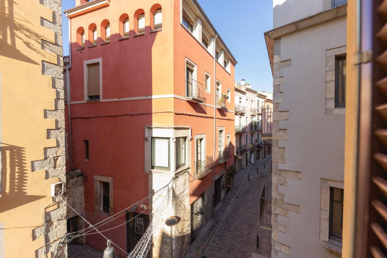 Bravissimo Barca Dos * Girona