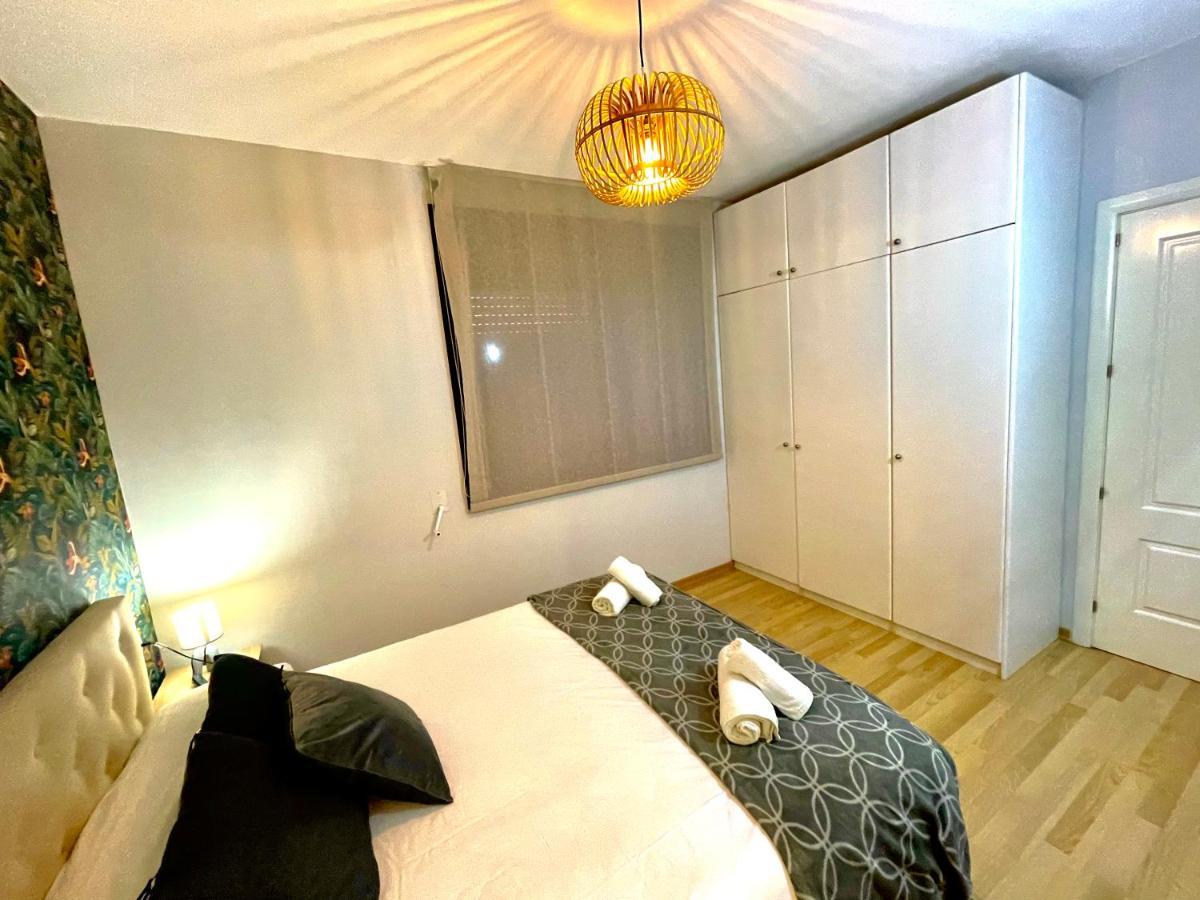Seahomes Vacations, Fenals Beach&chic, Pk, Full Equipped Apartamento *