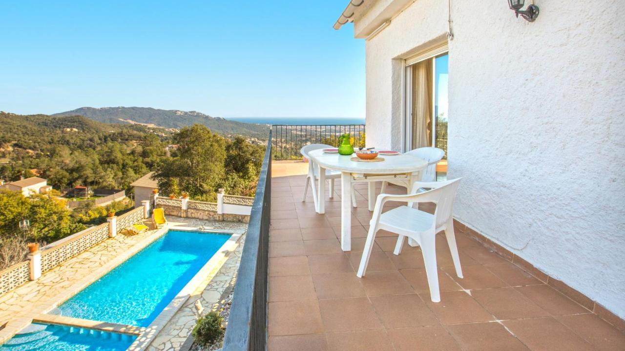 2tere - Lloret De Mar Villa