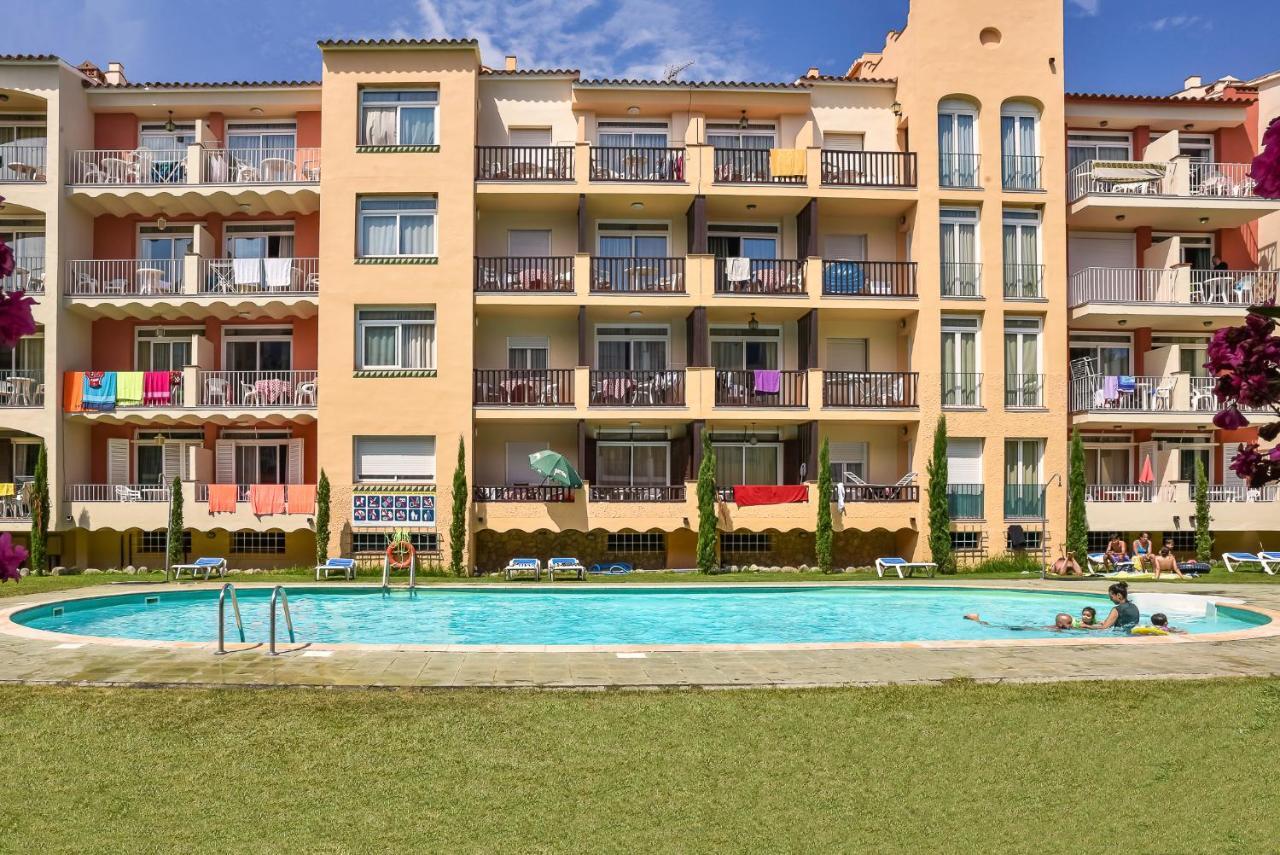 Aptos. Comte D´empuries Apartamento
