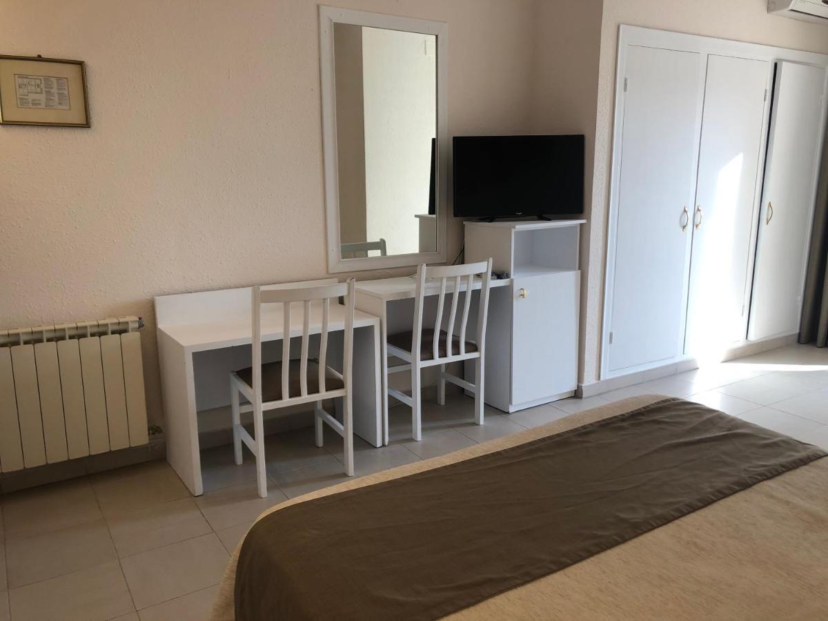 Claramar Hotel