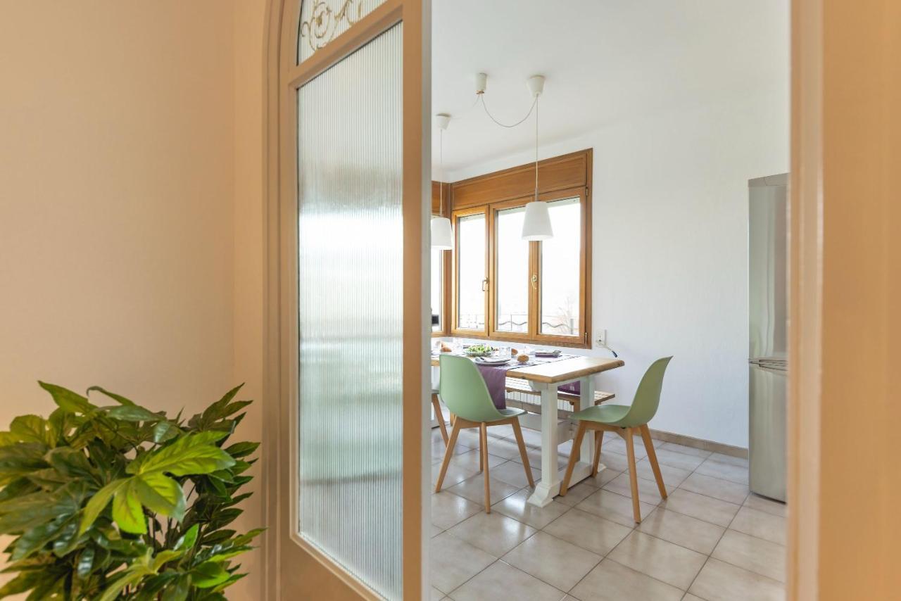 Bravissimo El Lleo, Bright 4-bedroom Apartment Girona