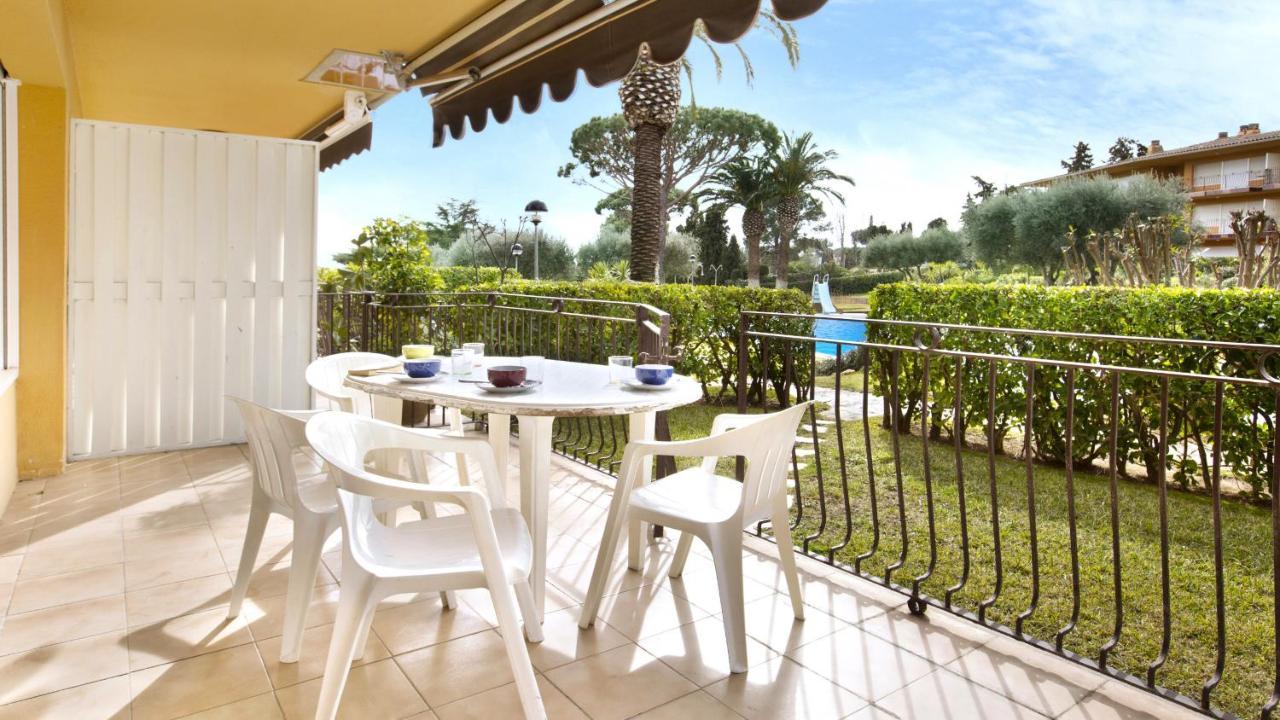 I-51 - * Calella De Palafrugell