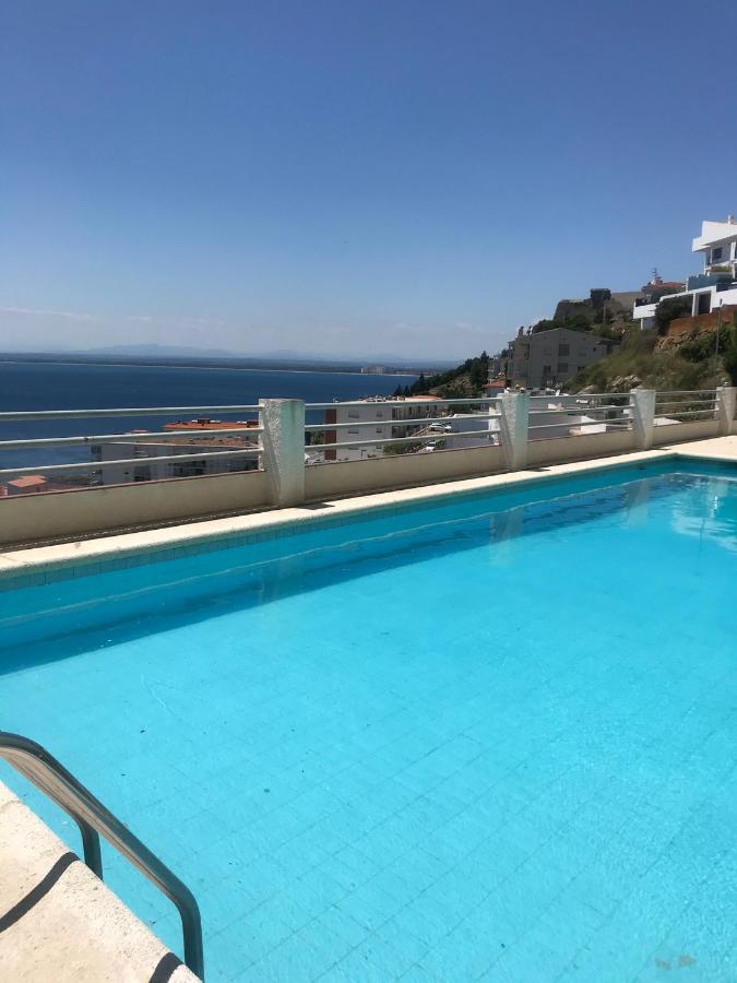 Costamar Apartment *