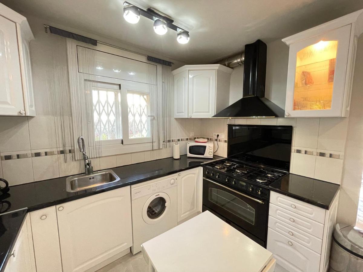 Beautiful Close To The Beach In *
