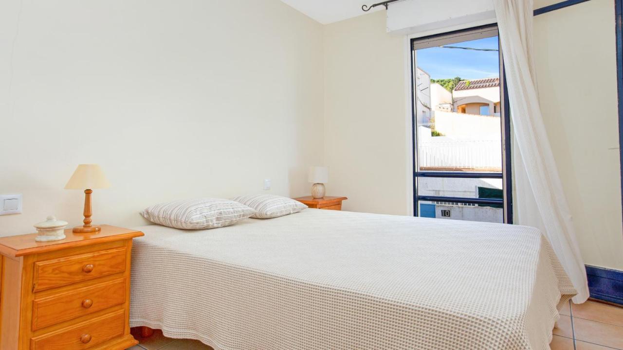 1 Monts - Apartment *