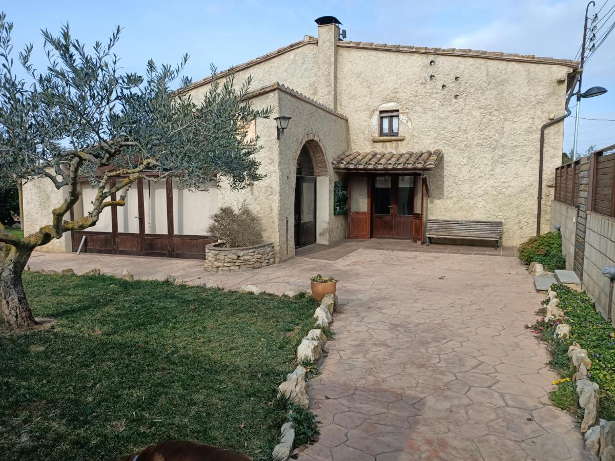 Сasa de vacaciones Casa Rural, Masia Antigua Restaurada *