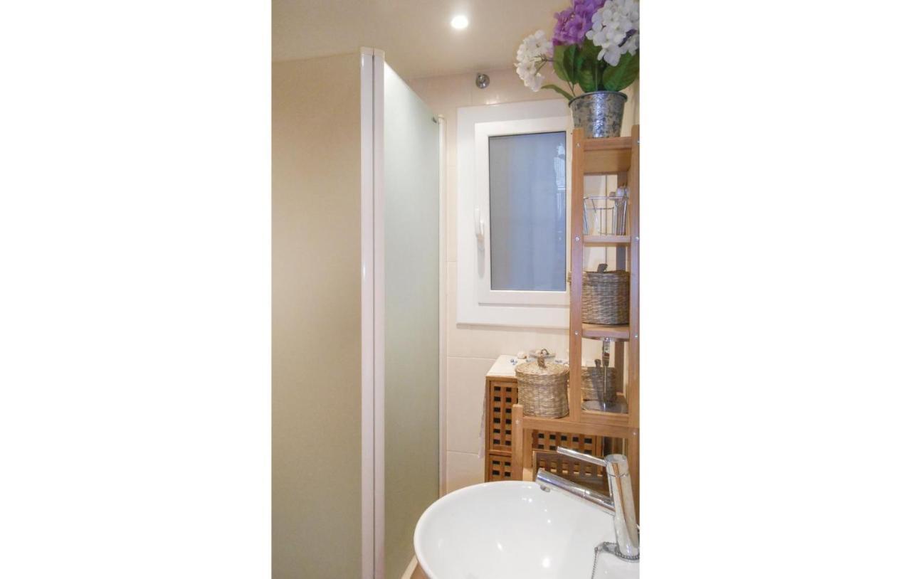 1 Bedroom Cozy In Apartamento *