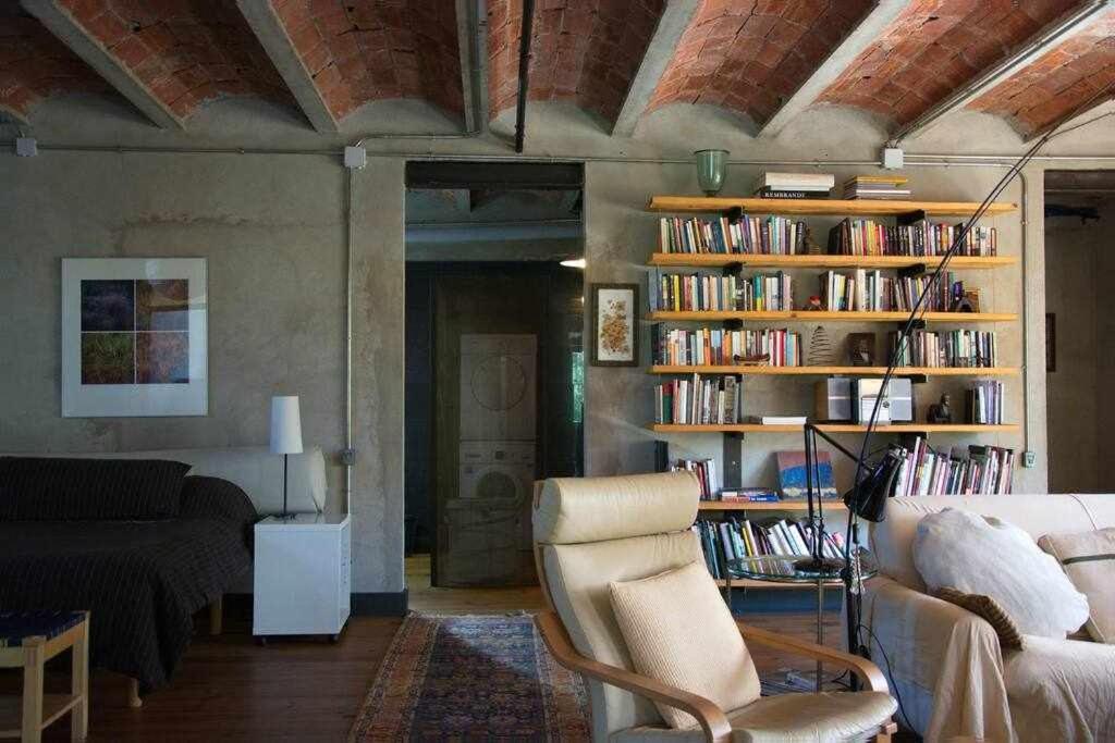 Sleep Y Artistico Loft Sant Daniel Gerona